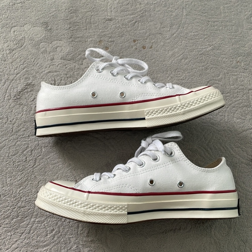 70 vintage chuck canvas (donation soon)